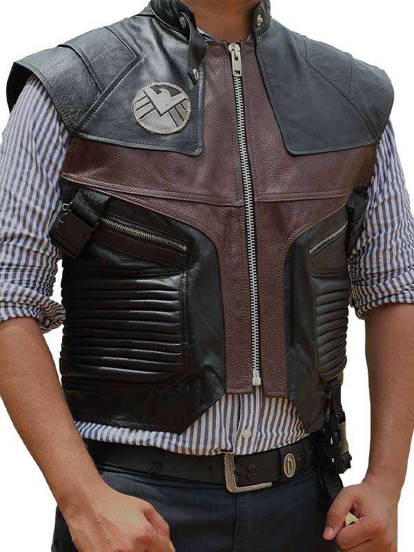 HE-1.jpg The Avengers Hawkeye Costume Vest - Image 1